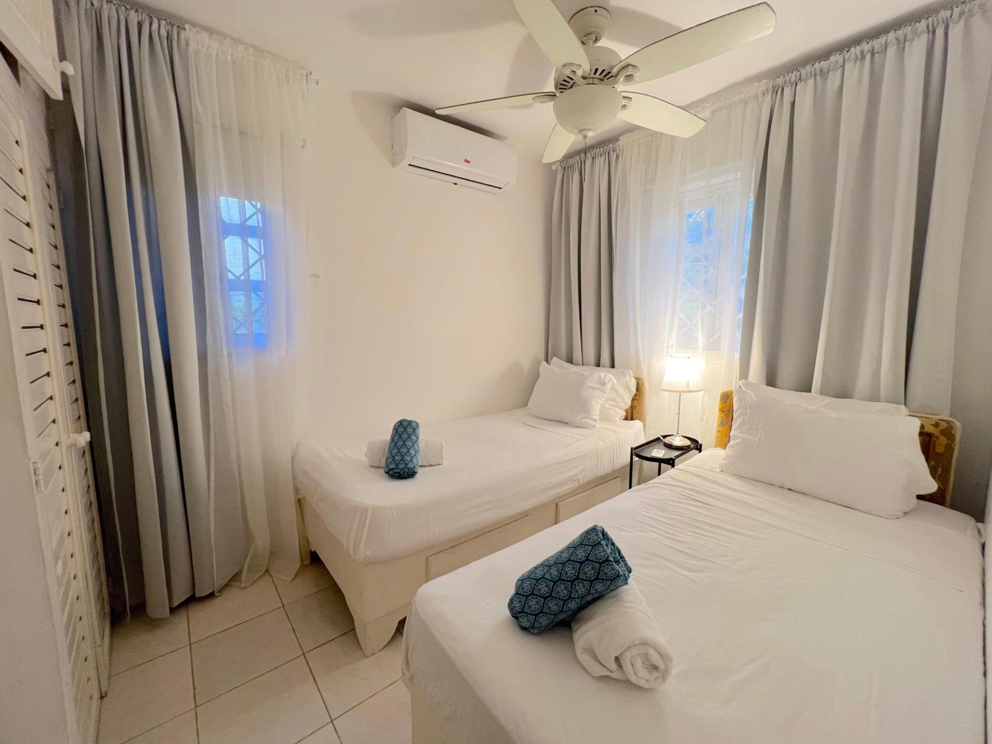 Apartahotel Caribbean Villas And Suites - Playa Los Corales - Wifi, Beach Club 5*