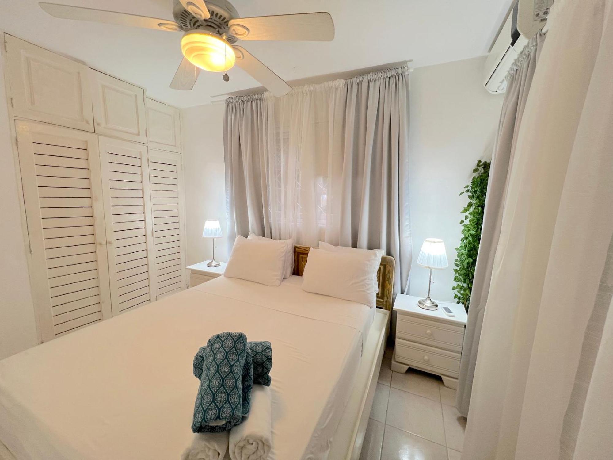 Caribbean Villas And Suites - Playa Los Corales - Wifi, Beach Club