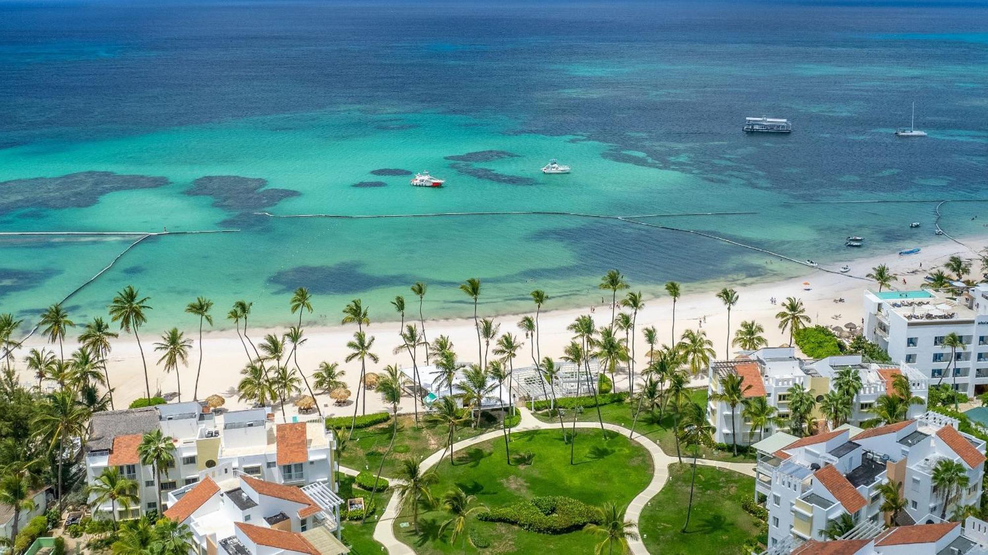 Apartamento 2bdr Access At Playa Turquesa Corales Pc