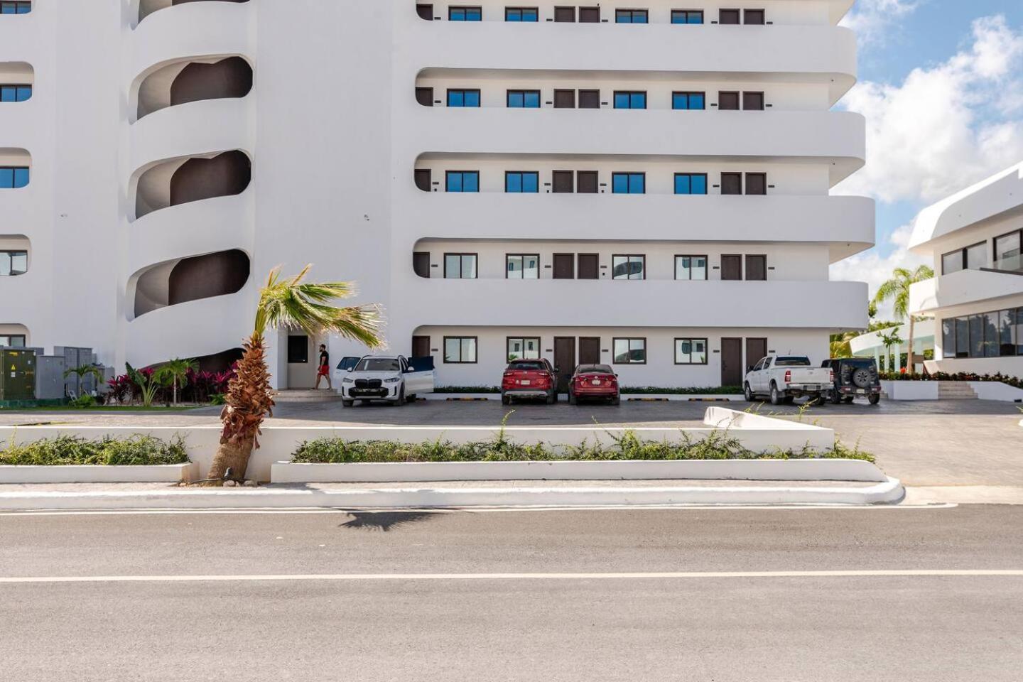 Cana Rock Star Aparthotel Punta Cana