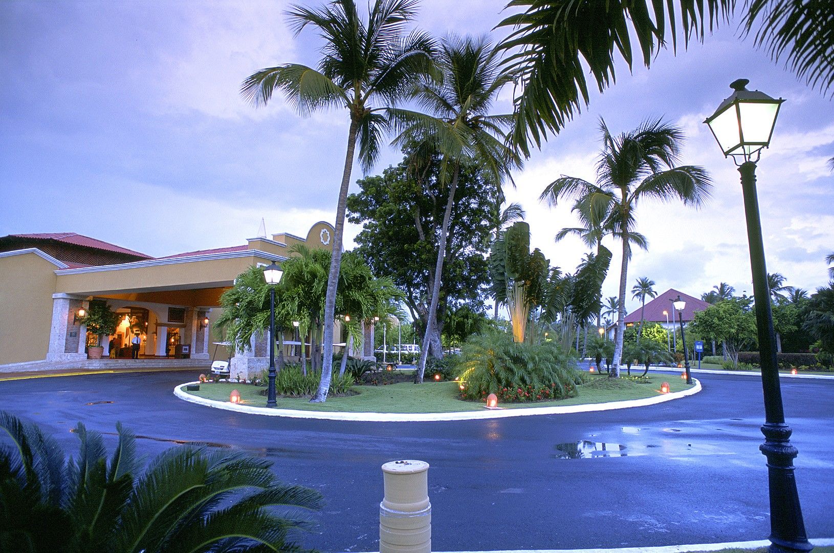 Hotel Occidental Grand 4*