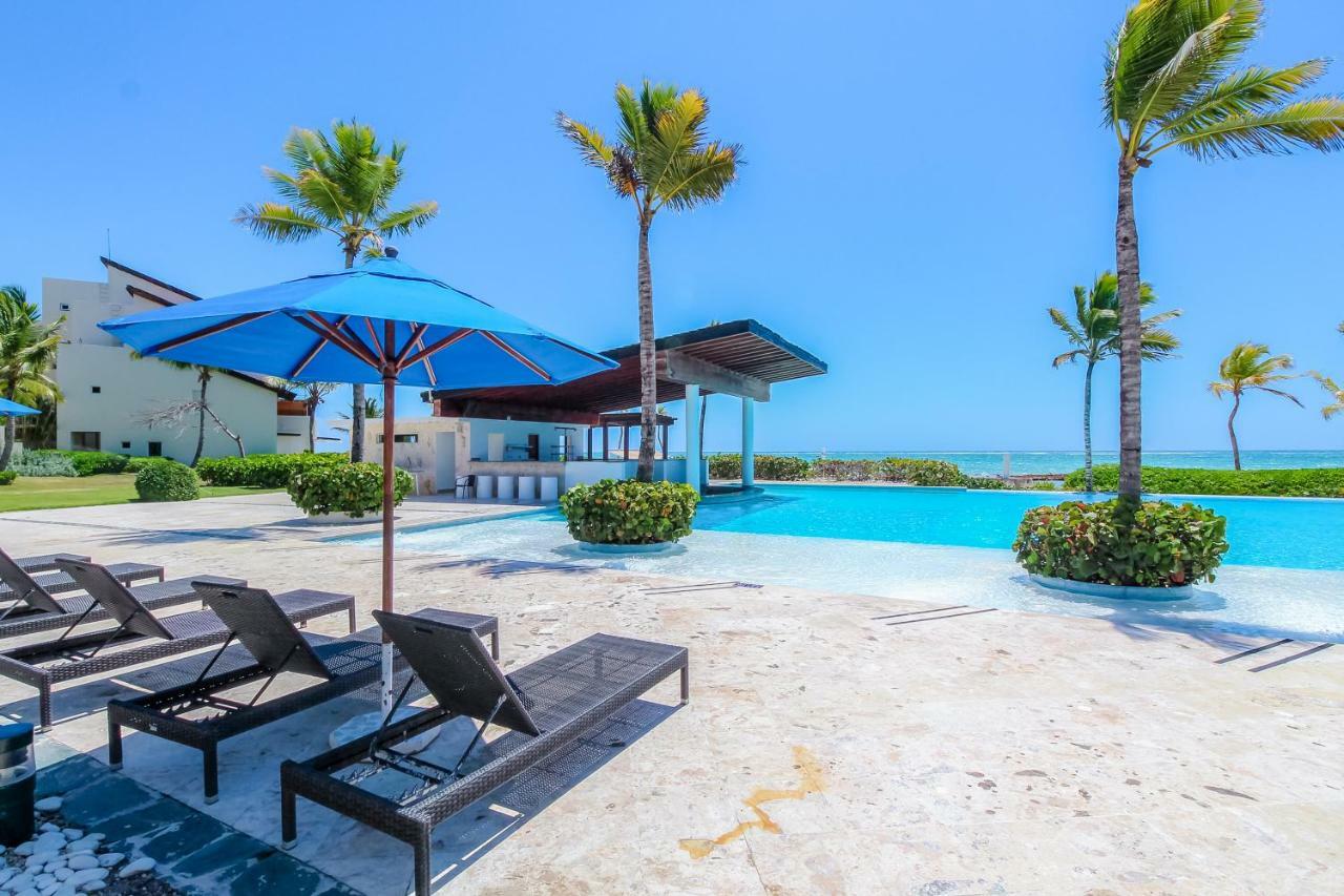 @ Soto Grande Beachfront Apartment *