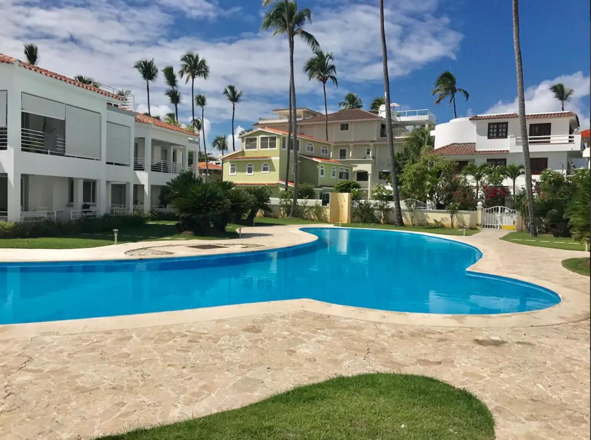 Penthouse Las Terrazas On Bavaro Beach Pool Wifi Bbq 6guests Parking Pickup Apartamento