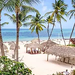 Tropical Villas Deluxe Beach & Spa