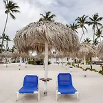 2.Eurocaribe Suites Punta Cana Beach Los Corales Pool Wifi 2 Min From The Beach