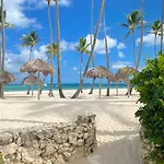 Dominican Breath - Suites Sol Caribe - Swimming Pool And Beach Club - Playa Bavaro