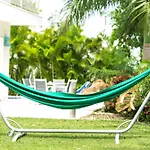 Modern Private Villa with Pool Beach BBQ WiFi Guard