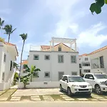Aventura Village Los Corales Beach And Spa