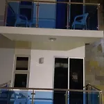 Rolando share apart