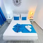 Dukassi Suites Hotel Rooms Beach Bavaro Wifi Parking Rooftop Pool & Spa