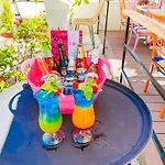 Ducassi Suites Rooms Beach Playa Bavaro Wifi Parking Rooftop Pool Spa & Beach