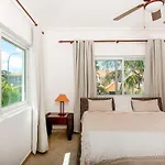 Stunning 4 Bedroom Luxury Villa