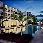 Luxury Apartment, Pool, Close To The Beach