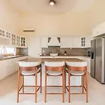 Wonderful 4Br Villa With Maid At Punta Cana Resorts