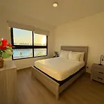 Luxury Condo The Beach Crystal Lagoon
