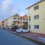 Sunshine Guest House