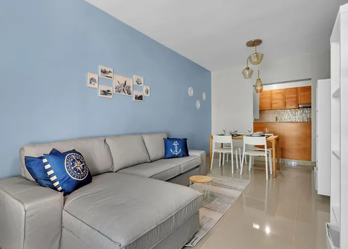 Apartment With Pool And Rooftop Next To Downtown Pc