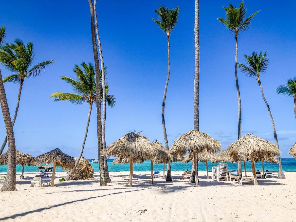Tropical Villas Deluxe Beach & Punta Cana