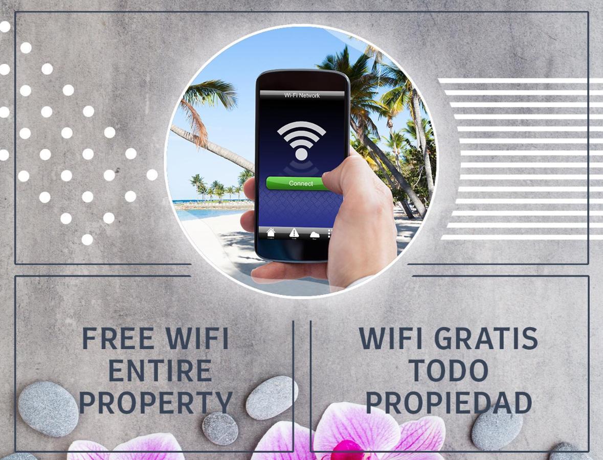Tropical Villas Deluxe Beach & Villa