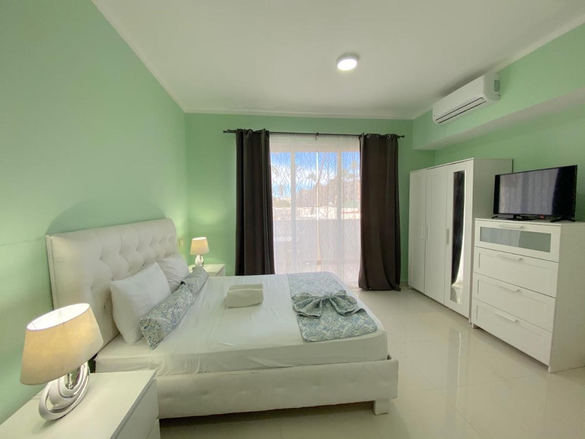 Aparthotel Deluxe Ducassi Rooftop Pool - Playa Los Corales Punta Cana