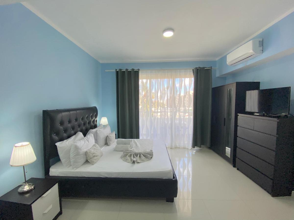 Aparthotel Rooftop Pool Ducassi Suites - Playa Bavaro - Free Wifi & Parking - Best Location 5*