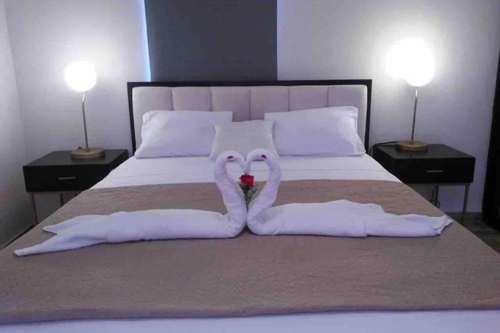 Brand New Vacation In Embassy Village *