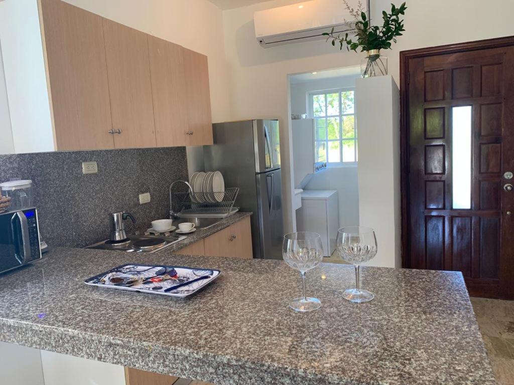 Eden Apartmets In Cocotal Golf And Country Club Apartment *