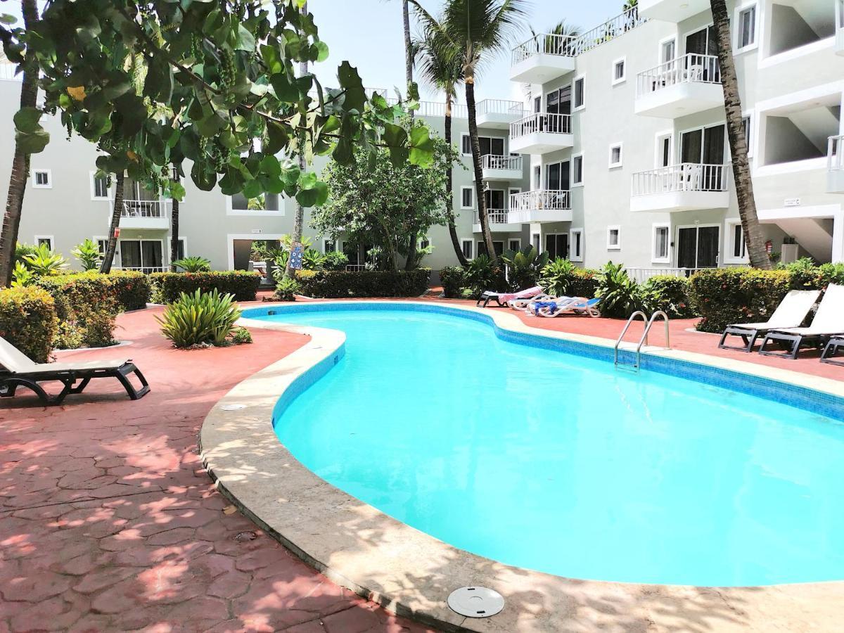 Sol Caribe Deluxe Beach Club And Apartahotel 5*
