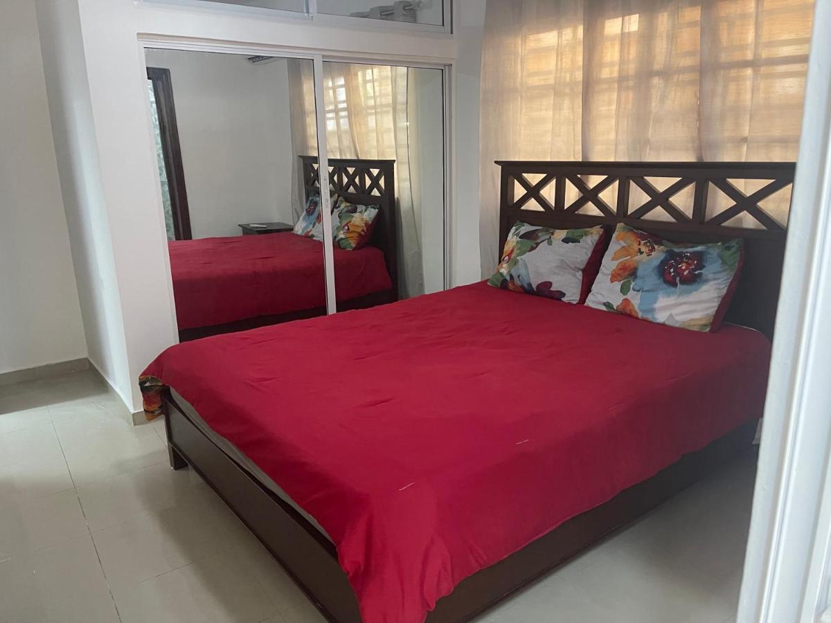Yonah Comfort Punta Cana, Shared Bed & Breakfast *
