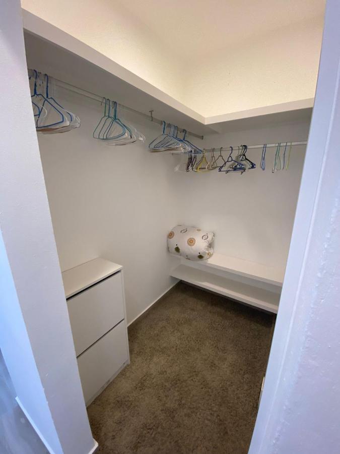 One Presidential Apartment *