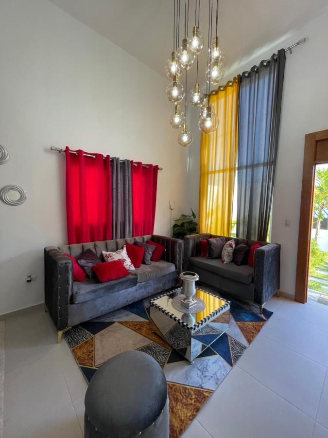 Con Piscina Y Jacuzzi En Villa Punta Cana