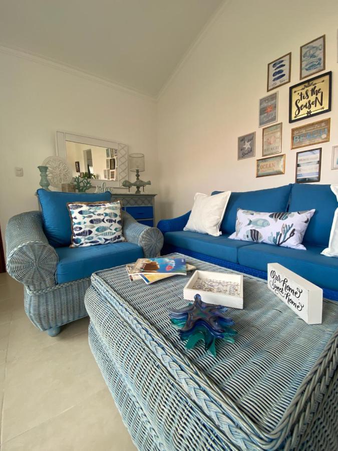Beautiful , 2bdr, 10 Min Driving From The Airport And By Car Apartment *