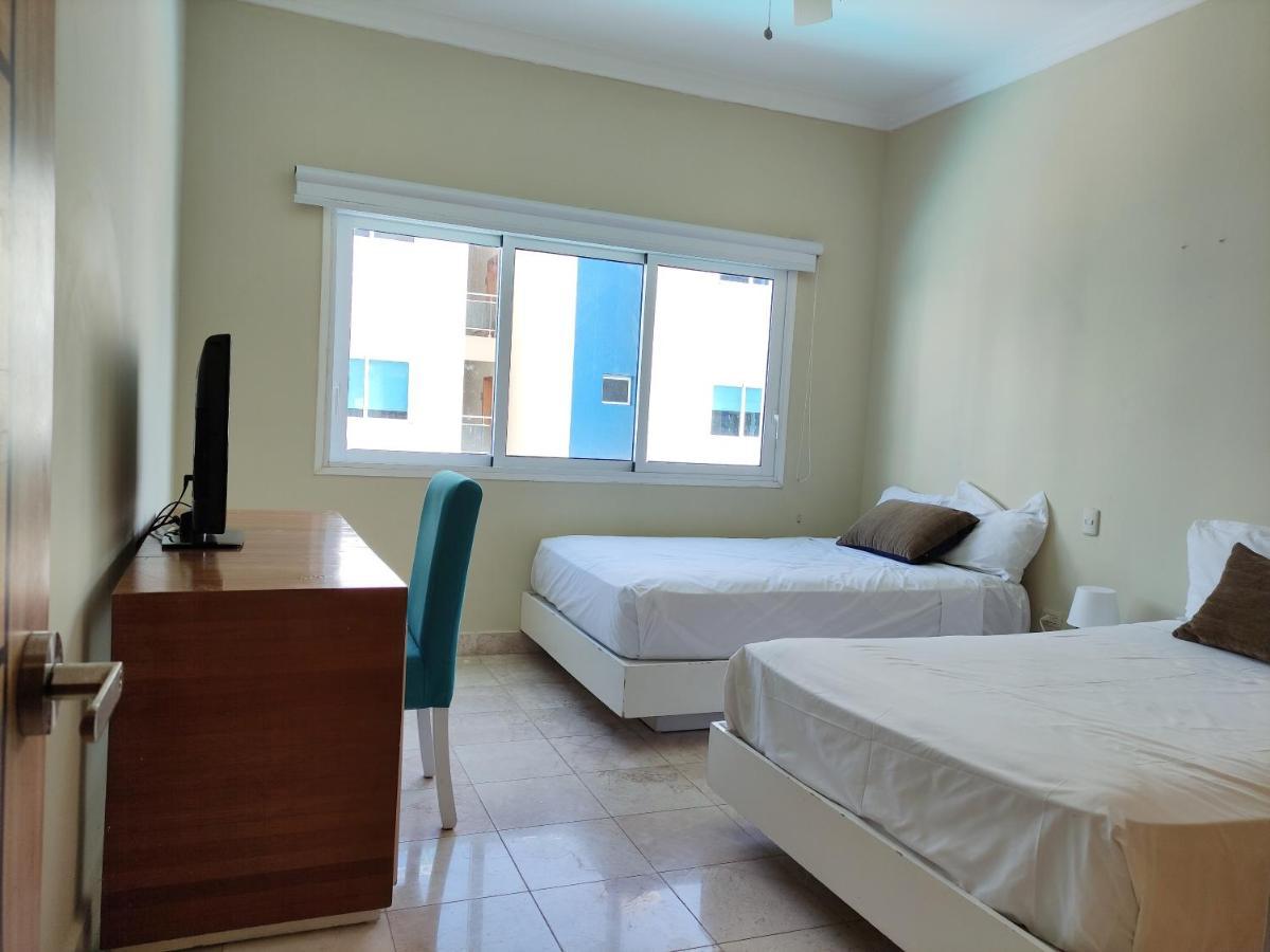 Chic Beachfront - Private Access *