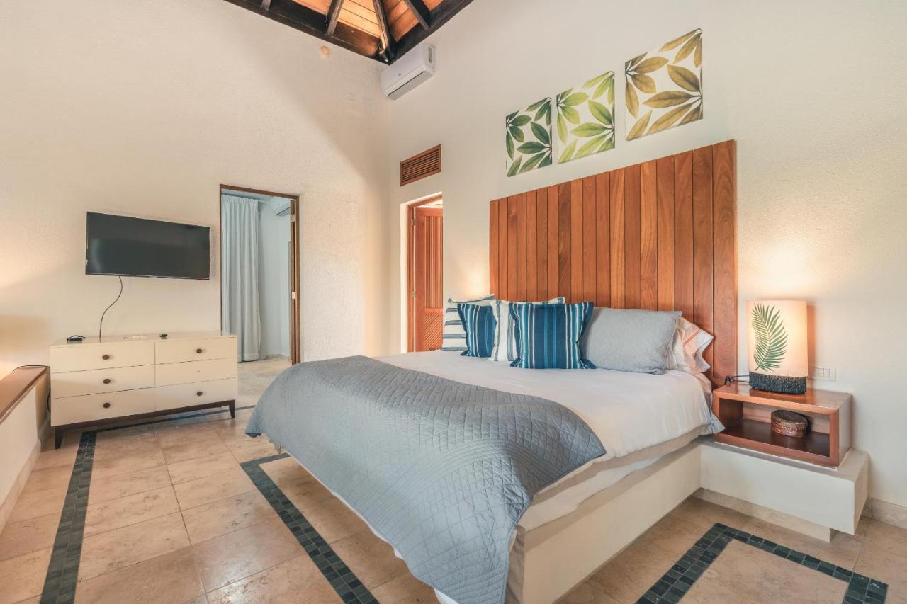 Fabulous With Picuzzi At Village B843 * Punta Cana