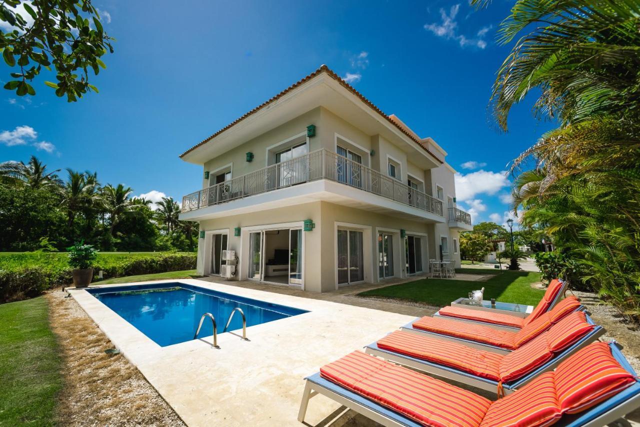 Luxury Private With Pool, Private Beach, Bbq *