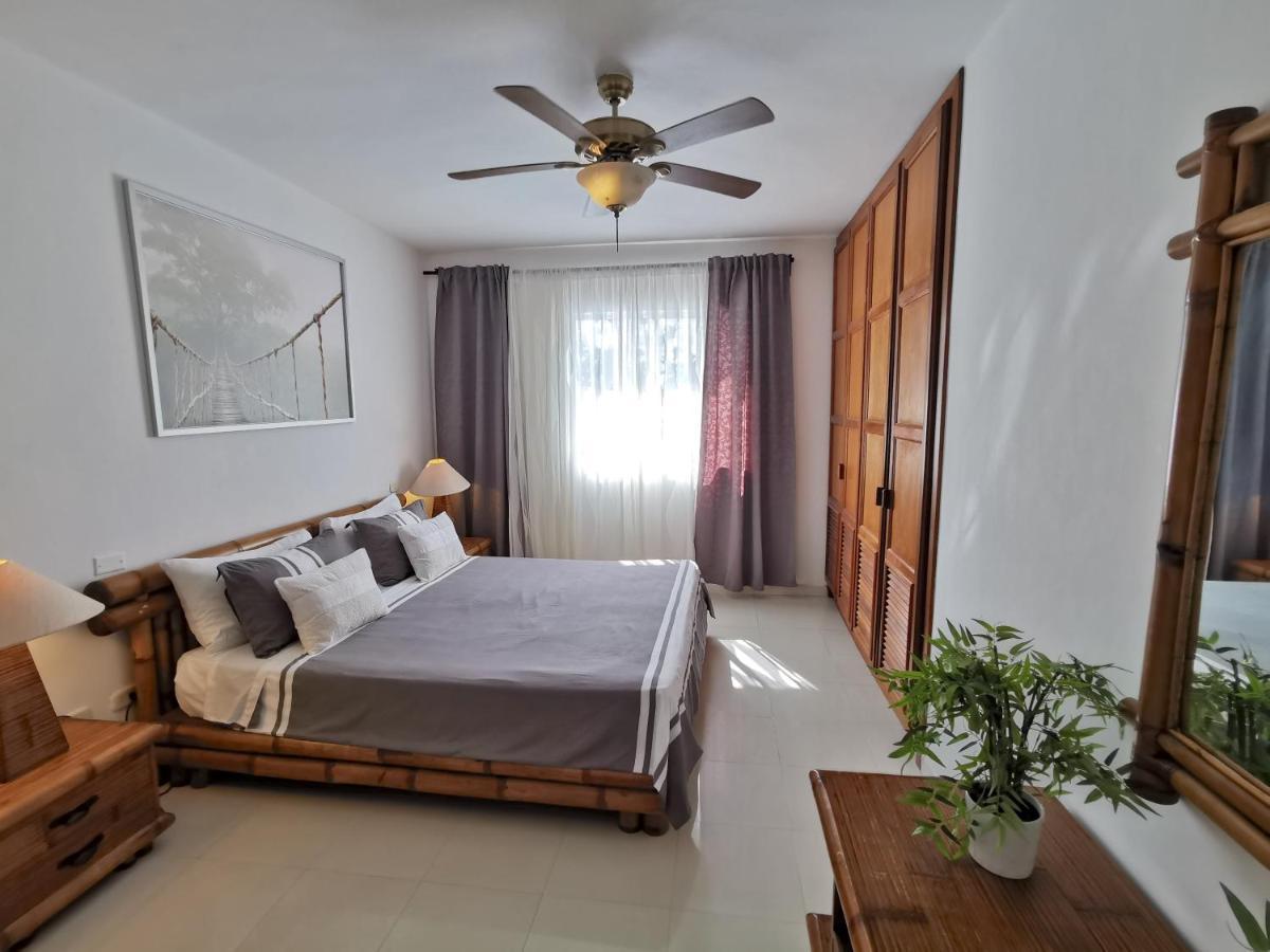 Hotel Tropical Village Playa Los Corales