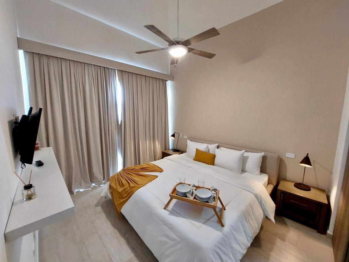 Unique Pool & Golf View Retreat 1br In Hard Rock Apartment