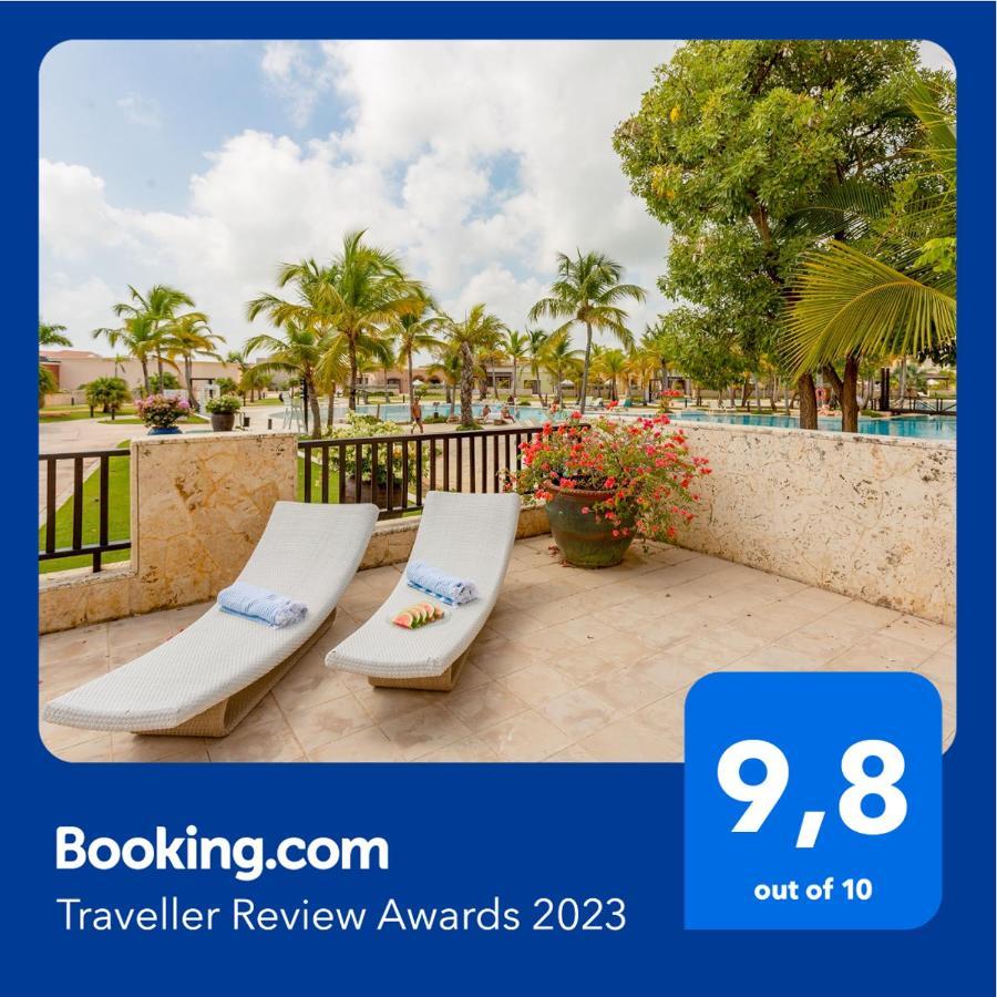 Luxe 1 Bedroom Cap Cana, Dr - Steps Away From Pool, King Bed, Caribbean Paradise!