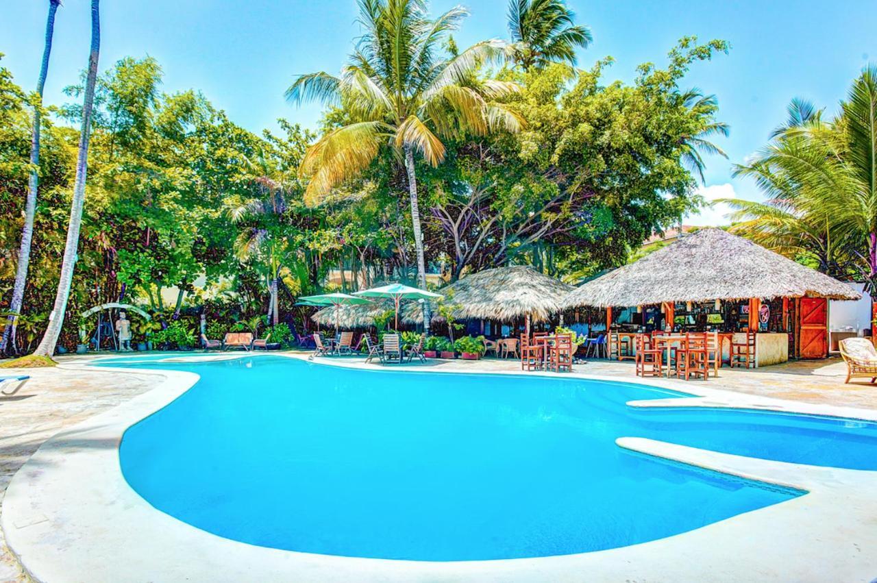 Aventura Village Los Corales Beach And 5*