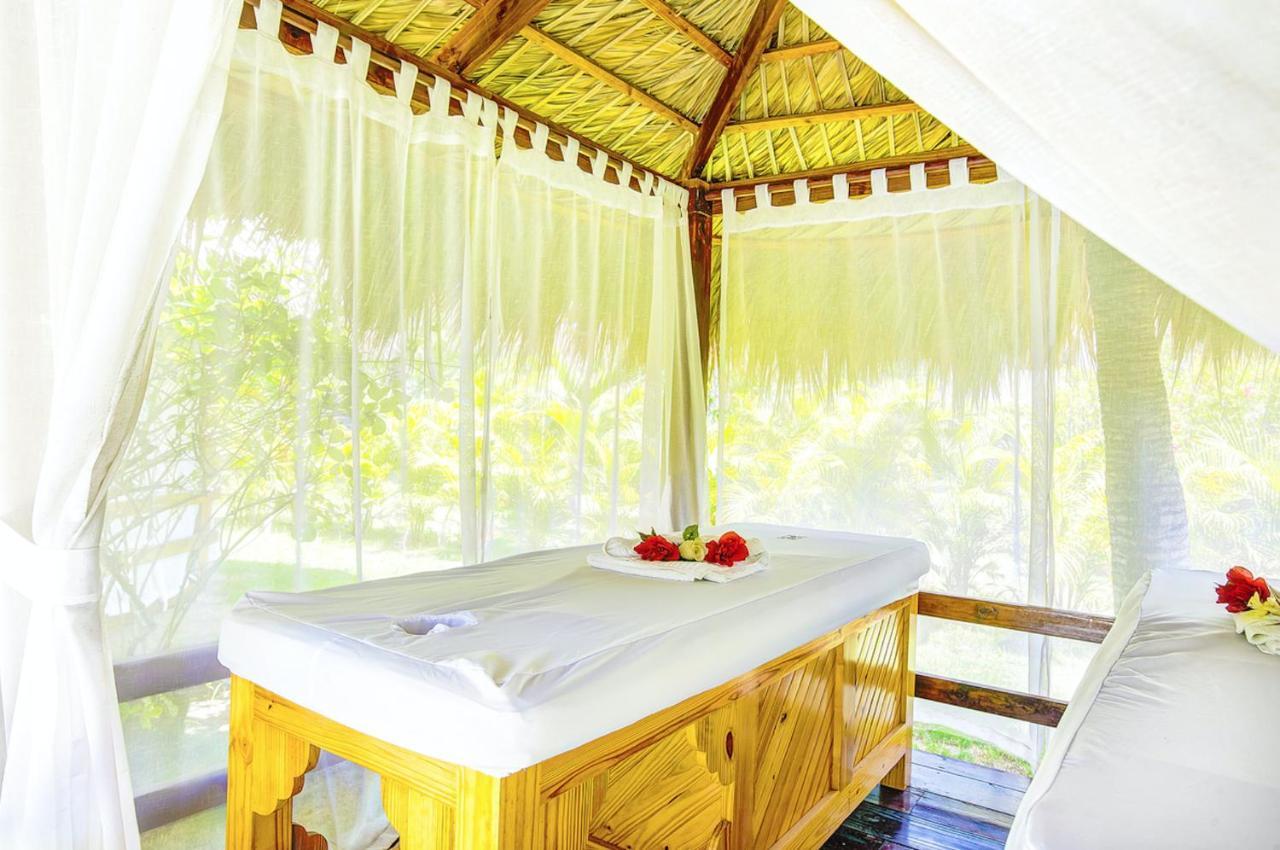 Hotel Aventura Village Los Corales Beach And