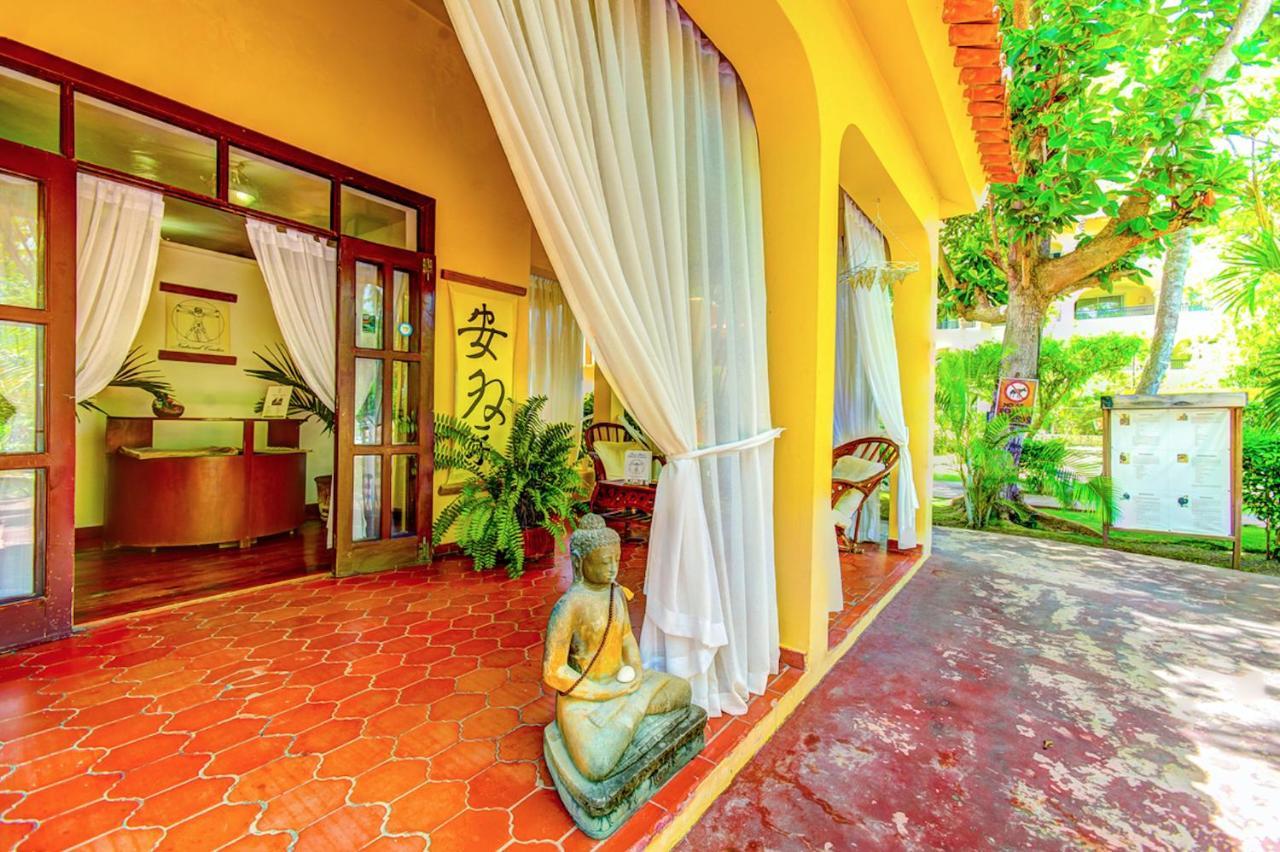 Hotel Aventura Village Los Corales Beach And