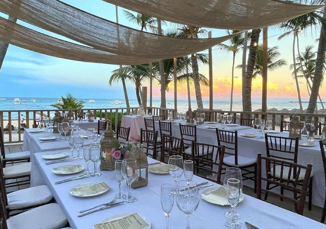 Los Corales Villas And Suites - Beach Club, Spa, Restaurants * Punta Cana