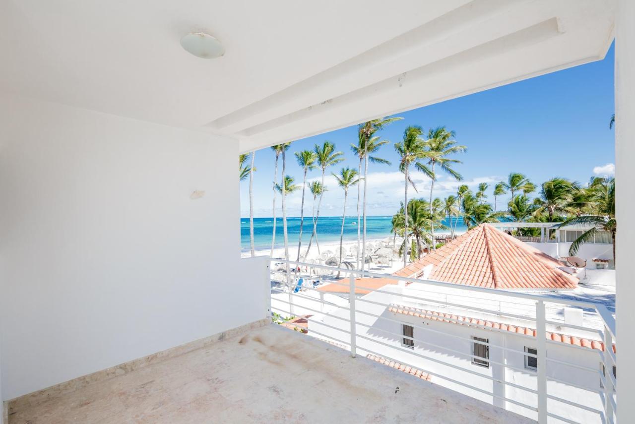 Beachfront For Rent - Ocean View, Private Terrace, And Bbq