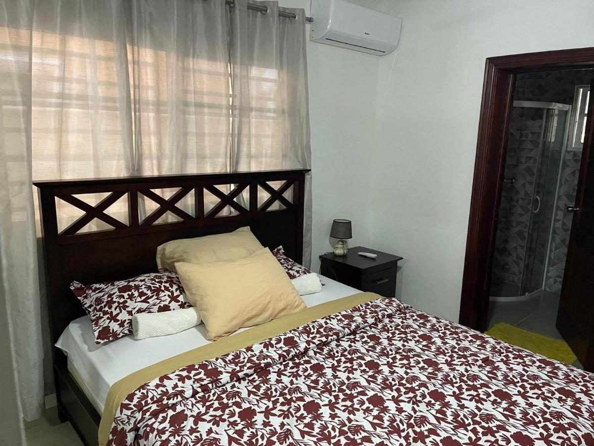 Yonah Comfort Punta Cana, Shared Bed & Breakfast