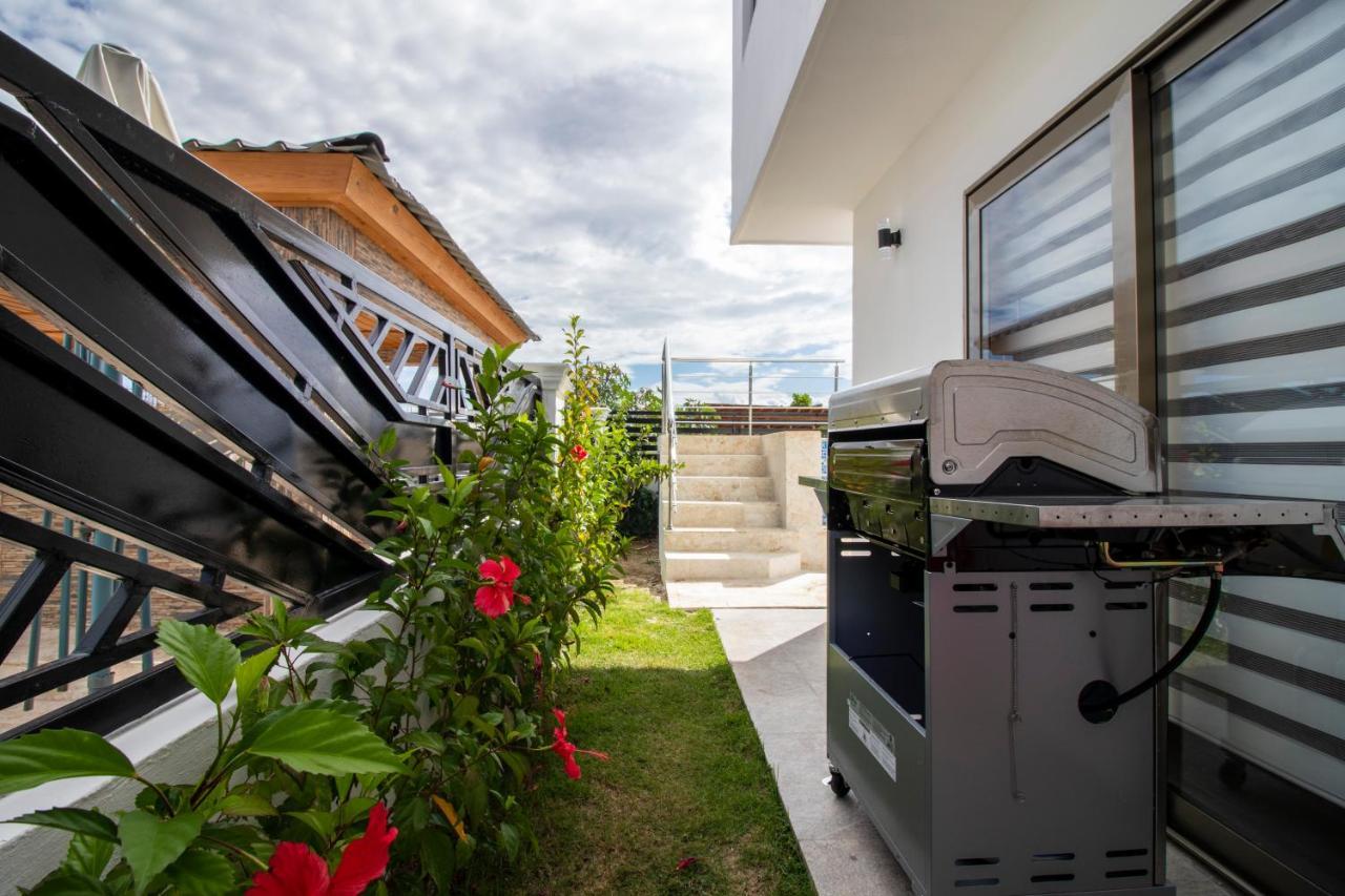 Modern 4-br With Pool In Residential Area Pousada Punta Cana