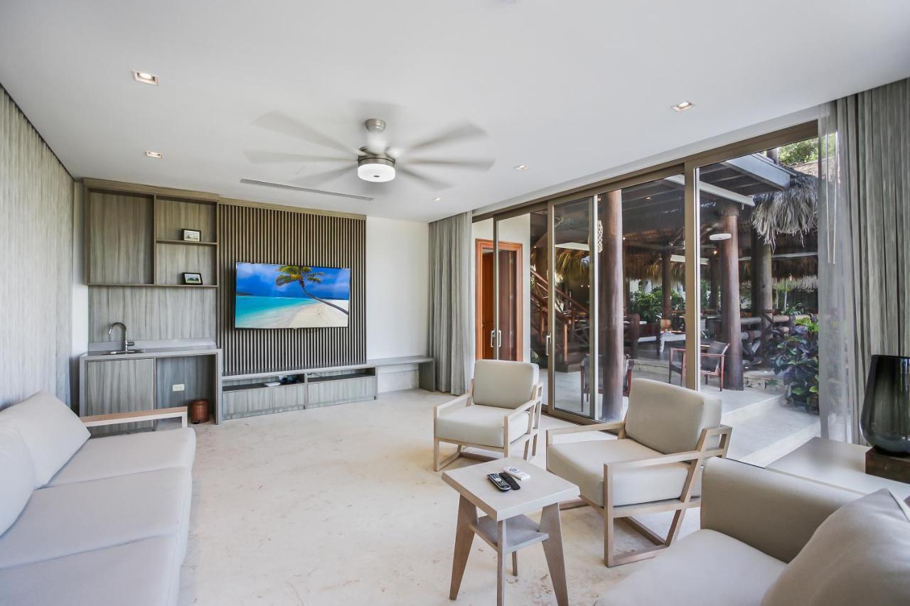 Ocean View Villa: Cap Cana Luxury Retreat Punta Cana