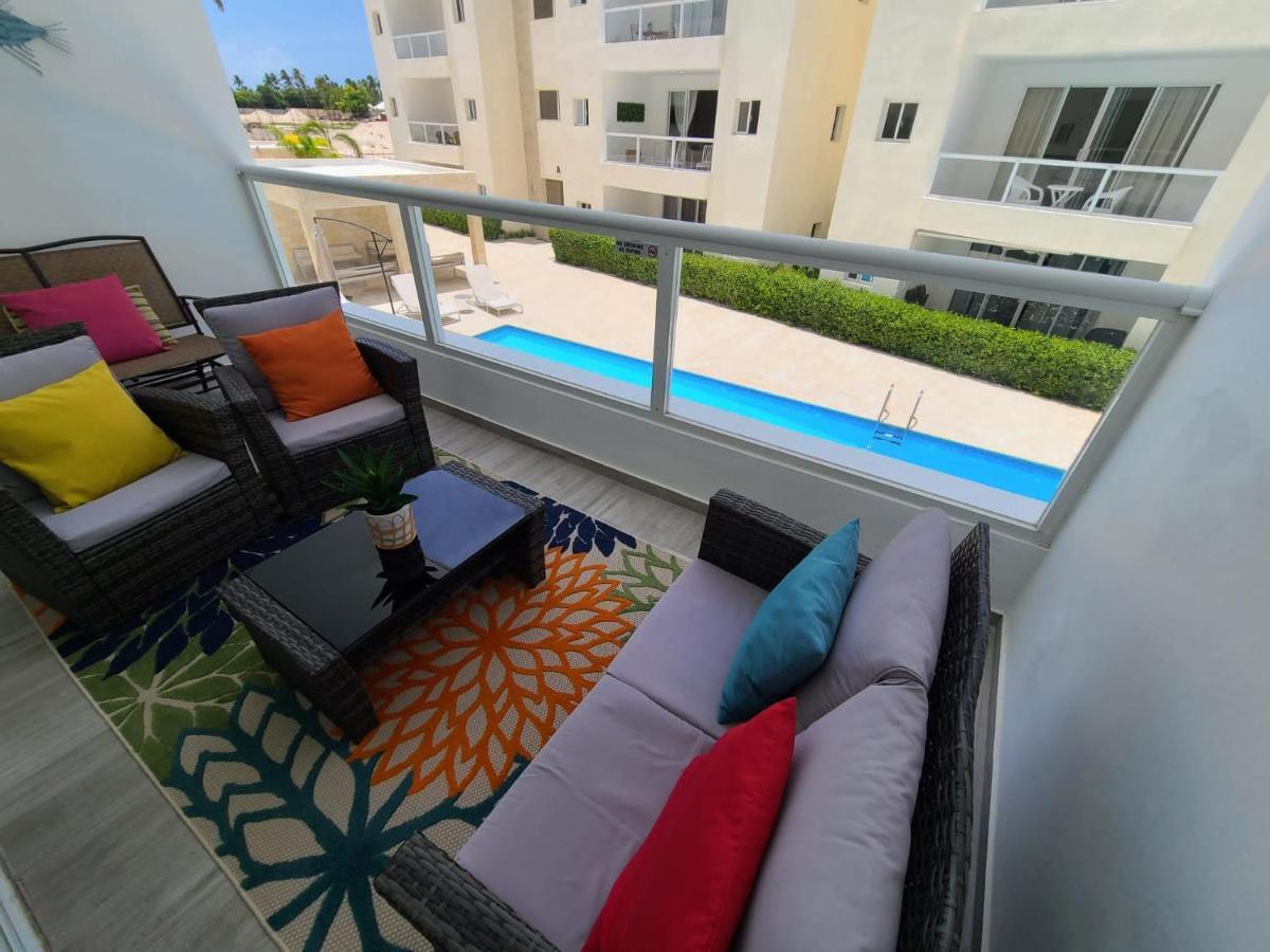 Apartment Cozy 2 Bedroom 7 Minutes Walk To Beach. *