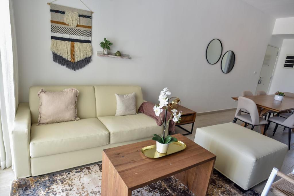 Apartment Hard Rock At Cana Pearl By Unwind