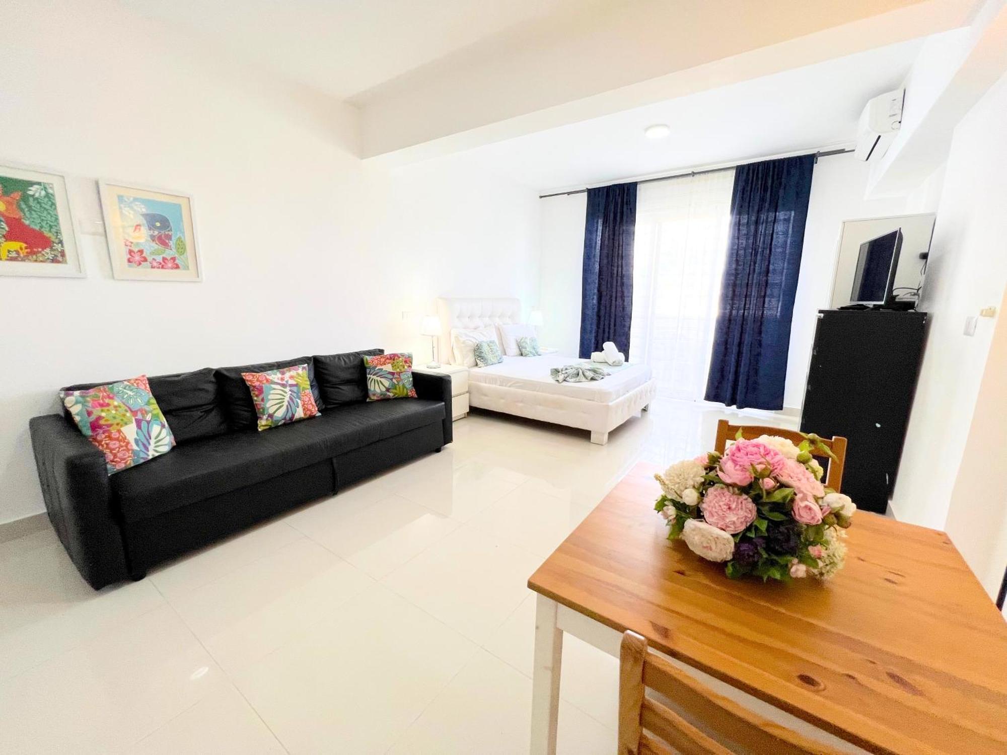 Atlantico Suites - Rooftop Pool, Bars & Club 5* Punta Cana