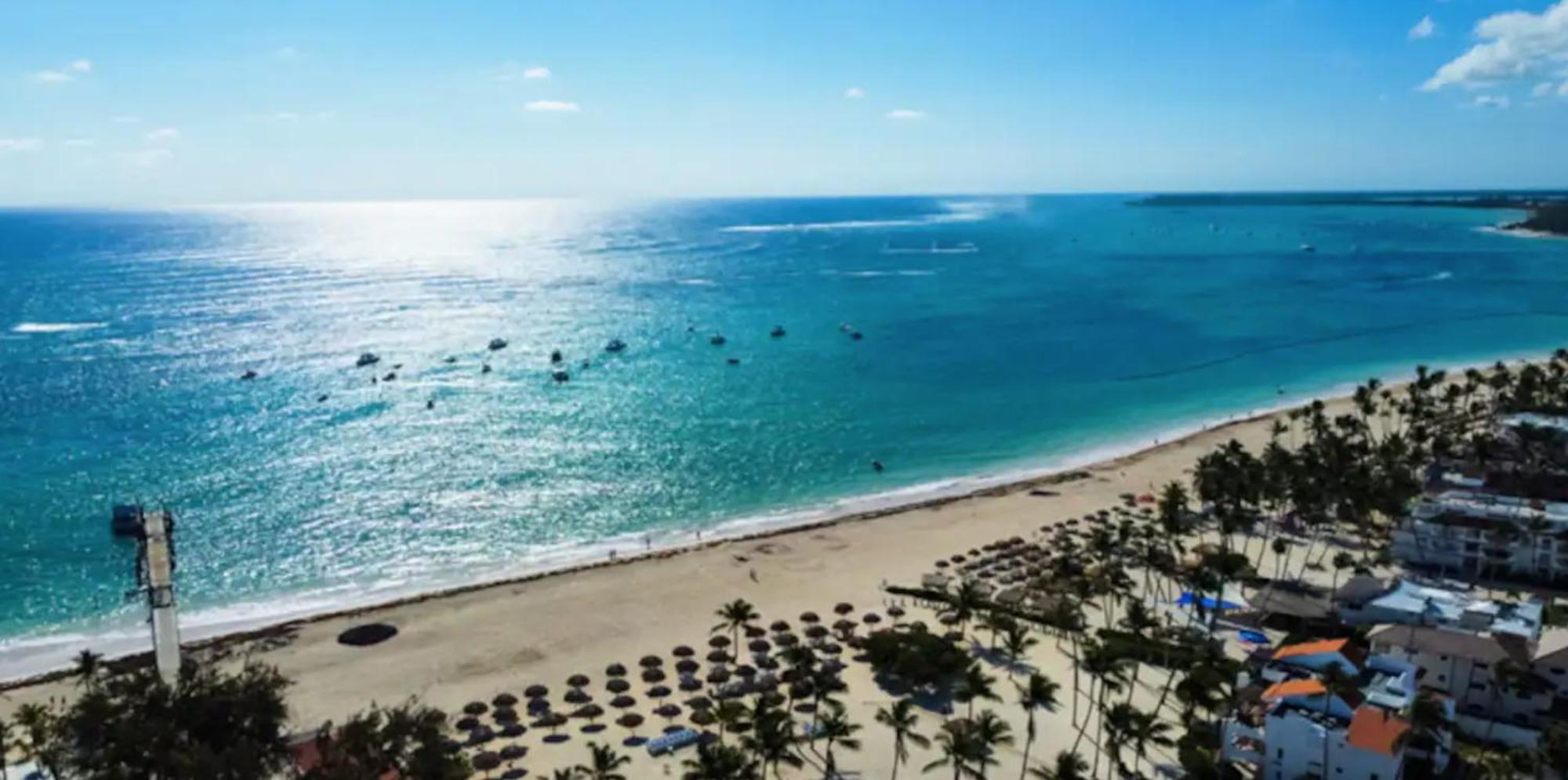 Atlantico Suites - Rooftop Pool, Bars & Club 5*
